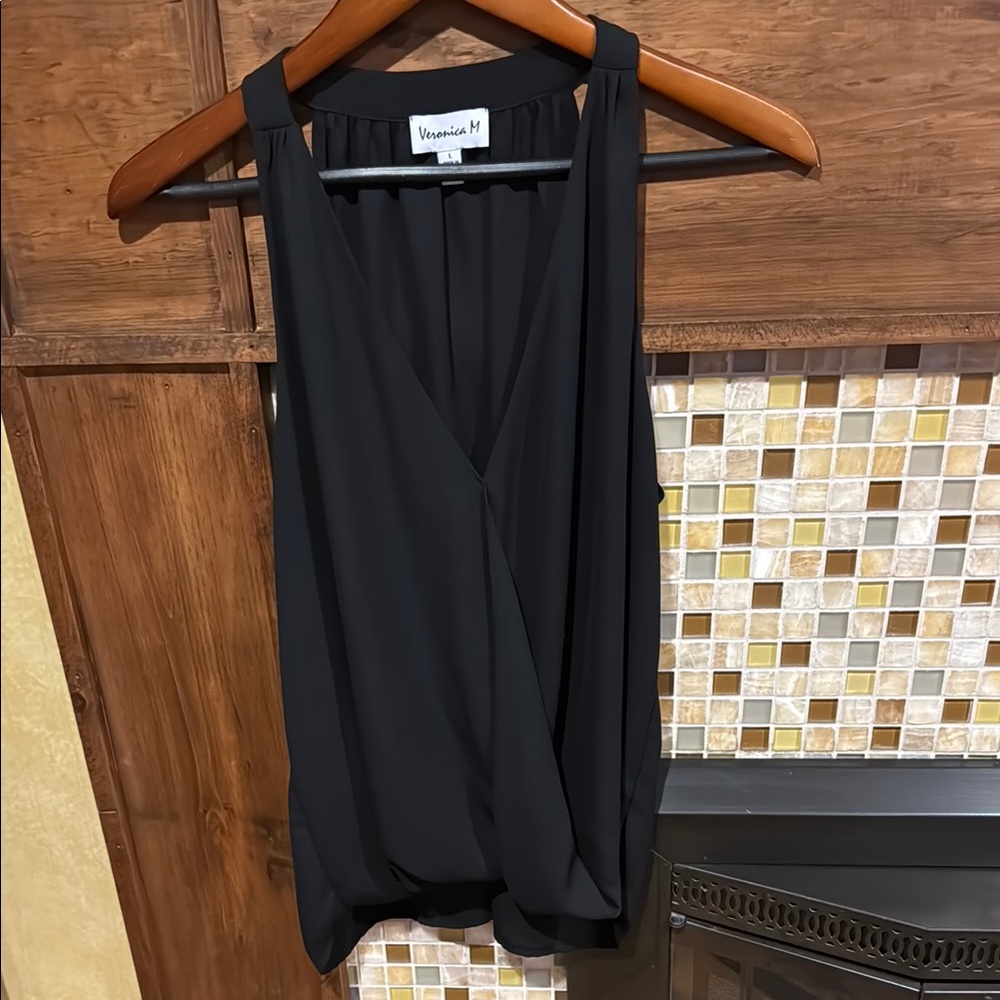 Veronica M  Elegant Black Sleeveless Blouse size large